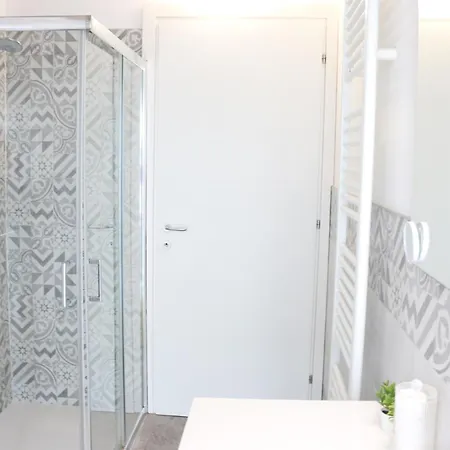 Apartment Locazione Turistica Aquila 2 *